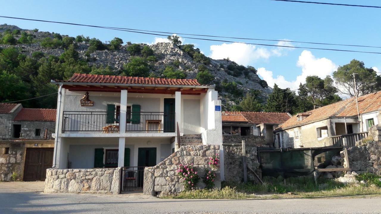 סטאריגרד-פקלניצה Holiday Home Paklenica מראה חיצוני תמונה